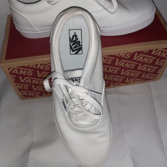 white vans 7.5 womens